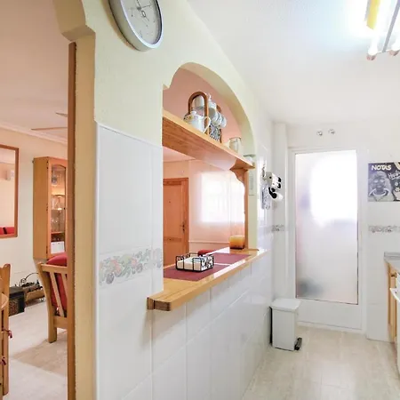 Apartment In With Kitchenette *