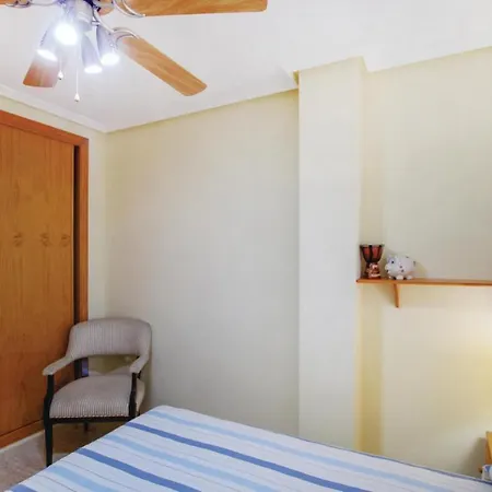 Apartment In With Kitchenette *